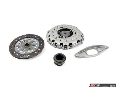 ES#3677073 - K70651-01 - Clutch Kit - 6 Speed Transmission - Includes clutch disc, pressure plate, and release bearing - Sachs - BMW