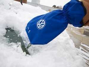 ES#2137026 - 19501 - Ice Scraper Mitt - (NO LONGER AVAILABLE) - VW Style for chipping ice. - DriverGear - 