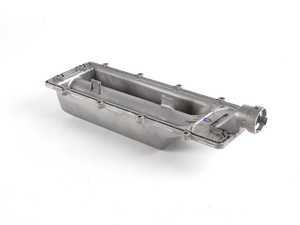 ES#19430 - 11147507278 - Valley Pan Cover With Seal - Located in between the cylinder heads beneath the intake manifold. - Genuine BMW - BMW