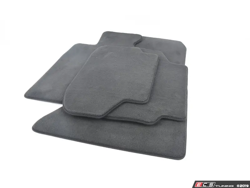 Genuine BMW - 51477351381 - Carpet Floor Mats Schwarz - Set (51-47 