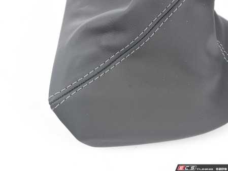 ES#1499784 - 99742407501FOT - Shift Knob With Boot - Black - Leather with aluminum-look shift pattern - Genuine Porsche - Porsche