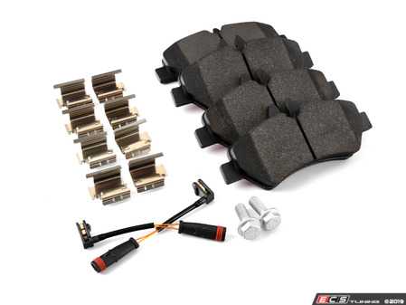 ES#3691410 - 0044206920 - Rear Brake Pad Set - Ceramic - Ceramic composite developed to meet low dust & noise requirements - Brembo - Mercedes Benz
