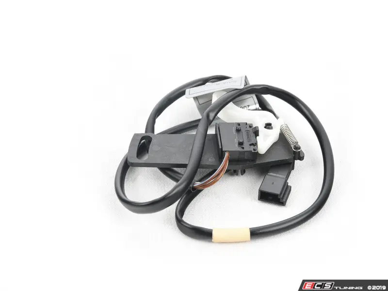 Genuine BMW - 61318357702 - MICRO SWITCH S3 (61-31-8-357-702) 