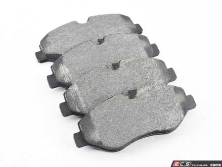 ES#3691328 - 9064210400 - Front Brake Pad Set - Bosch QuietCast - Bosch's QuietCast technology for longevity and smooth operation throughout the life of the pad - Bosch - Mercedes Benz