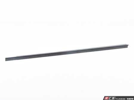ES#90919 - 51221913070 - Rear Lower Window Seal - Right Outer - Seals and guides the side window - Genuine BMW - BMW