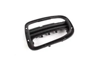 JCW Grille Air Discharge - Right