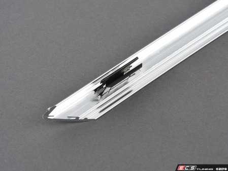 ES#94142 - 51337005032 - FINISHER WINDOW FRAM - Genuine BMW - BMW