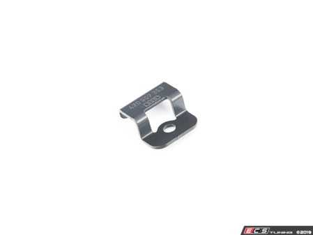 ES#1897324 - 420907353 - Engine Control Unit Clip - Priced Each  - Hardware that secures the ECU to the bracket - Qty of 8 necessary in total - Genuine Volkswagen Audi - Audi