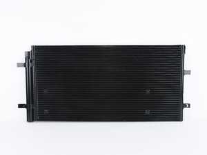 ES#3561388 - 8K0260403AF - A/C Condenser - Includes the receiver/drier - Denso - Audi