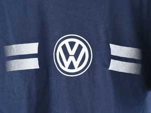 ES#1929124 - DRG013797LG - Adult Game Day Tee - Large - Classic look with VW style! - DriverGear - Volkswagen