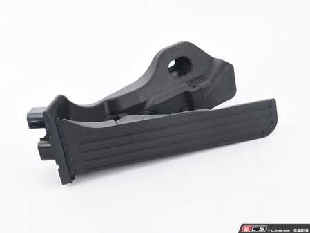 ES#3620052 - 1K1723503BA - Accelerator Pedal - Supplies throttle request to ECU - Hella - Audi Volkswagen