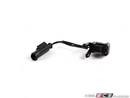 ES#170371 - 61668361042 - E39 Windshield Spray Nozzle - Heated, two required per vehicle - Genuine BMW - BMW