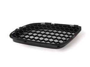 ES#130834 - 51768041986 - Hood Vent Grille - Right - For passenger side of hood - Genuine BMW - BMW