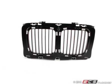 ES#77716 - 51131973825 - E34 Center Kidney Grille - Replace your old and damaged kidney grille for a factory appearance - Genuine BMW - BMW