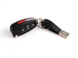 ES#2143106 - AHK547 - Twist-Open Valet Key Holder (NO LONGER AVAILABLE) - Leave only your vehicle keys with the valet. - Audi Collection - 