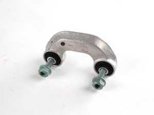 ES#7808 - 4D0411317K - Front Sway Bar End Link - Priced Each - With related securing bolts and nuts, fits Left or Right side - Meyle - Audi