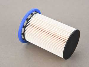 ES#3676774 - 7P6127177A - Fuel filter - Basic preventive maintenance for your diesel - Hengst - Volkswagen Porsche