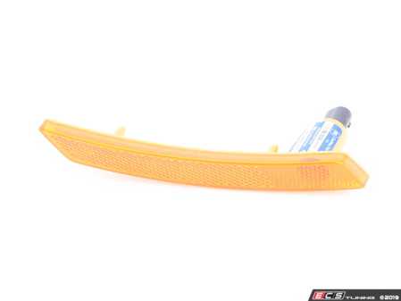 ES#3676378 - 186100001 - Side Light Marker - Front Left - Mounts to the side bumper / wheel arch - TYC - MINI