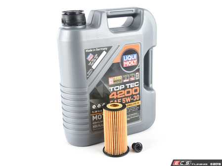 ES#3659069 - 95811546600KT1 - Liqui Moly TopTech 4200 Diesel Oil Service Kit (5w-30) - Includes Hengst Filter and LiquiMoly TopTech 4200 C30 Spec Oil - Assembled By ECS - Porsche