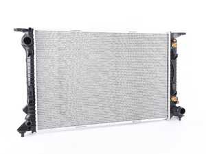ES#3545345 - 3519 - Radiator - Fix leaks and keep your cooling system efficient - Featuring OEM specified Plastic Tank/Aluminum Core Construction - CSF - Audi Porsche