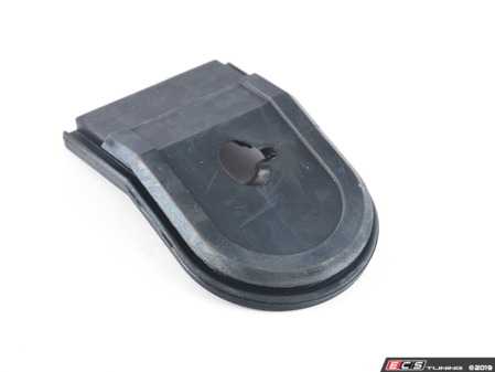 ES#130182 - 51718400913 - GROMMET - Genuine BMW - BMW