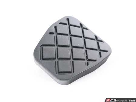 ES#2831787 - 5QM721174 - Clutch Pedal Pad - Foot pad for secure grip on the clutch pedal - Genuine Volkswagen Audi - Volkswagen