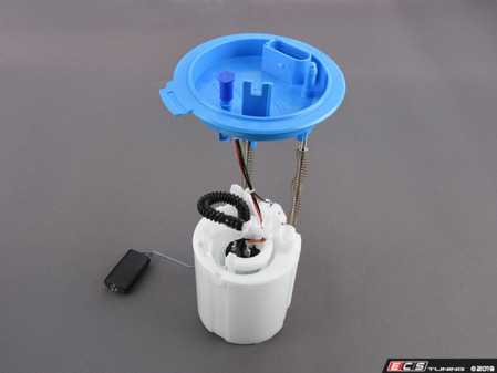 ES#2899586 - 5N0919087H - In-Tank Fuel Pump - Found under the passenger rear seat - Vemo - Volkswagen