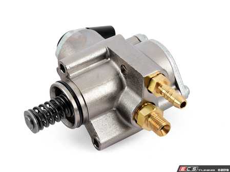ES#3142496 - 03H127025E - High Pressure Fuel Pump  - Cam driven fuel pump located on the cylinder head - Hitachi - Audi Volkswagen