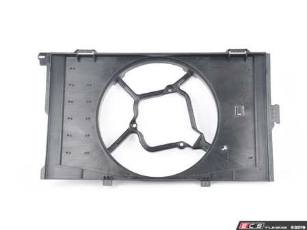 ES#2925167 - 67327646079 - Fan Shroud - Genuine BMW - BMW