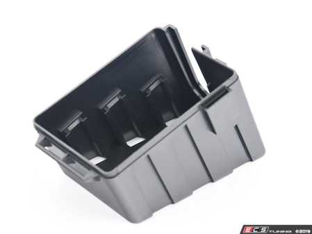ES#164647 - 61131382419 - 8-WIRING BOX - Genuine BMW - BMW