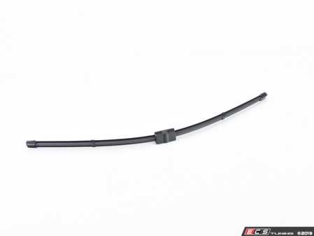 ES#3676954 - 900245B - Wiper Blade - Left - Clear up streaks & improve rainy day visibility - Valeo - BMW