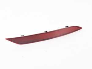 ES#3196254 - 5G0945106C - Rear Bumper Reflector - Right - Passenger's side reflector for safety - Genuine Volkswagen Audi - Volkswagen