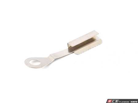 ES#3244363 - 83302456269 - Turbocharger Wastegate Actuator Arm Repair Clip - This clip is used to repair the linkage arms on electronic wastegate actuators on N20/N26 engines when the actuator arm link pin is found to be seized or broken. - Genuine BMW - BMW