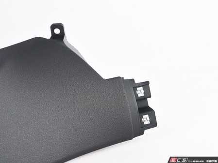 ES#2743701 - 5GM86776682V - Quarter Panel Trim - Titanium Black - Right - Genuine Volkswagen Audi - Volkswagen