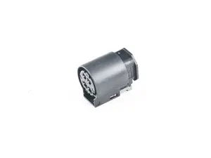 RECEPTACLE HOUSING