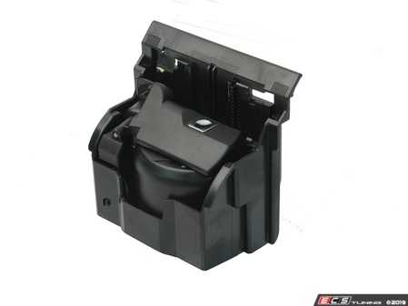 ES#4017748 - 2206800014 - Replacement Cupholder - Cup holder located in the center console - URO - Mercedes Benz