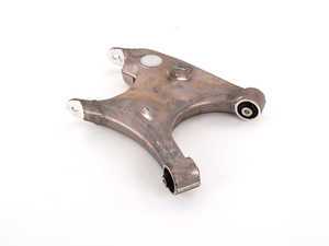 ES#57614 - 33326755472 - E39 Rear Trailing Arm - Right - Complete rear trailing arm including bushings - Genuine BMW - BMW