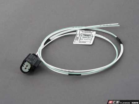 ES#2848392 - 12518638007 - ADAPTER - Genuine BMW - BMW