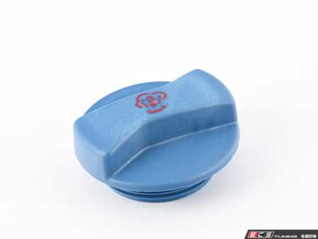 ES#3560023 - 1H0121321C - Expansion Tank Cap - Keep proper pressure in your coolant system - Hamburg Tech - Volkswagen