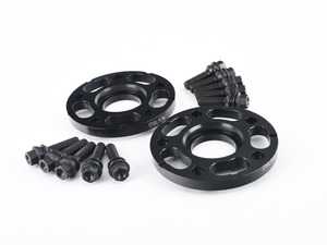ES#3613670 - LS1015MMKT -  Rennline Wheel Spacer Kit - 15mm - Includes one pair of 15mm spacers and black zinc coated extended-length lug bolts for your Porsche - Rennline - Porsche