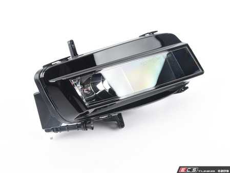 ES#3485526 - 5G0941662K - Reflector Fog Light Assembly - Right - Includes halogen bulb - Genuine Volkswagen Audi - Volkswagen