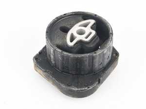 ES#2599040 - 22326856421 - F10 Transfer case mount - Rubber mount that secures the transfer case to the crossmember - Genuine BMW - BMW