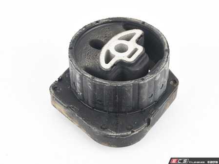 ES#2599040 - 22326856421 - F10 Transfer case mount - Rubber mount that secures the transfer case to the crossmember - Genuine BMW - BMW