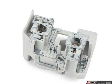 ES#2774043 - 5C6945257A - Outter Tail Light Bulb Holder - Left - OEM Replacement - Genuine Volkswagen Audi - Volkswagen