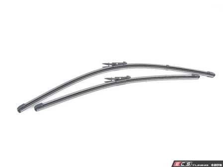 ES#3706830 - 574470 - Wiper Blade - Set  - (NO LONGER AVAILABLE) - Restore visibility in the rain! - Valeo - 
