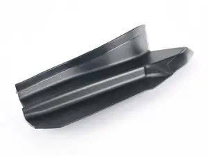 TAIL LIGHT FINISHER, TRUNK Right