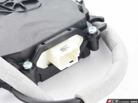 ES#2786696 - 51247318696 - DRIVE, LOCK, HATCHBACK - Genuine BMW - BMW