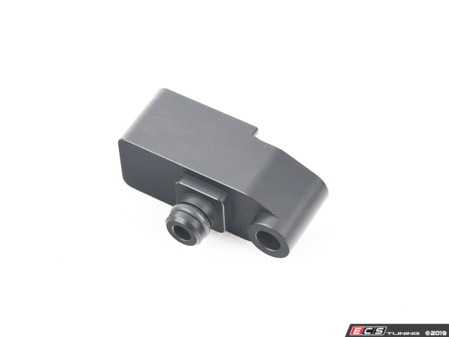 ES#3617981 - sg80048 - F55/F56/F57/F54 Boost Tap Fitting - Designed specifically for the Gen3 engine to add a port for vacuum / boost reference - FTP Motorsport - MINI