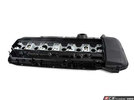 ES#3984668 - 11121432928 - Valve Cover - A complete valve cover assembly - Vaico - BMW