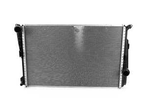 ES#3464811 - 17118623369 - Radiator - Standard replacement radiator - Mahle-Behr - BMW